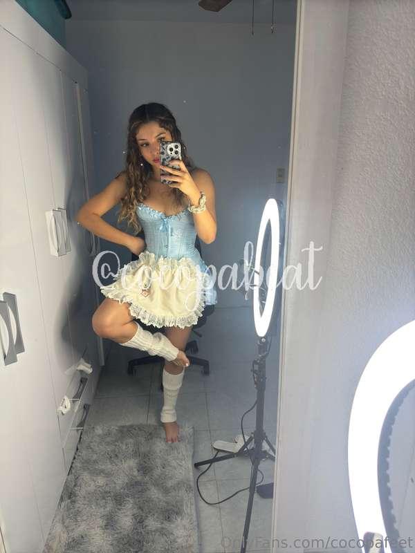 Especias halloween , vestida de Alicia 🥹