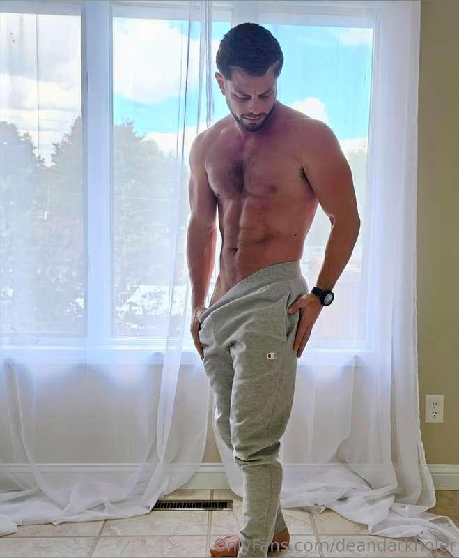 Grey sweatpants season is here.