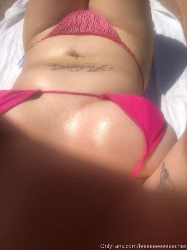 Gonna post sum oiled up newddds later omg my bod has been lo..