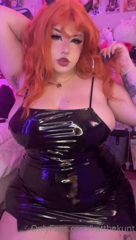 Have you seen this daddy? I bet not😏👅💦