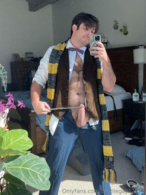 Naughty Scamander unleashing a massive load, Happy Halloween..