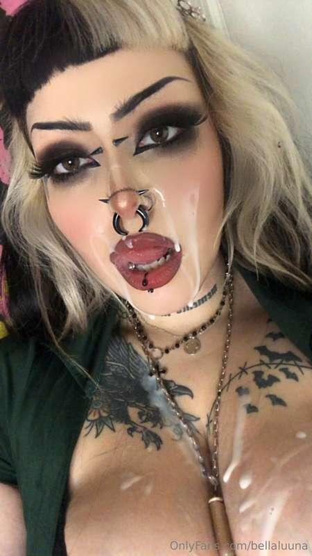 can't wait to show you what I did last night 🤤