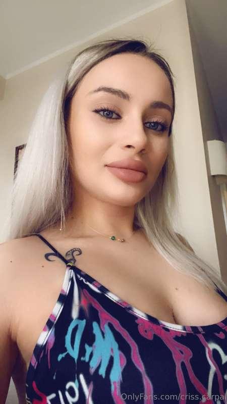 Do you like me when i use my black lingerie? I do love it so..