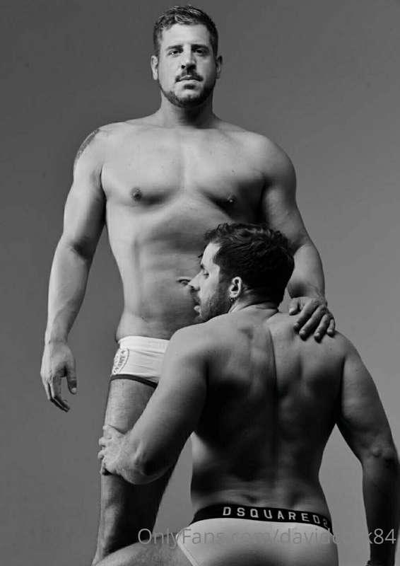 Shooting. With @frandullonfree