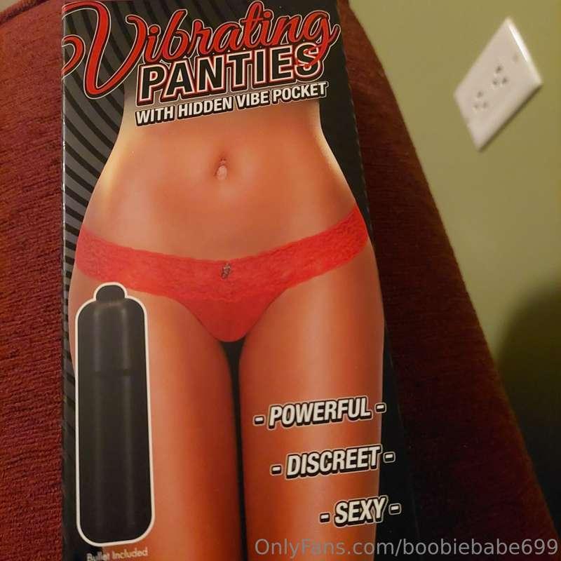 New vibrating thong🥵 $40 for a video with me wearing them
