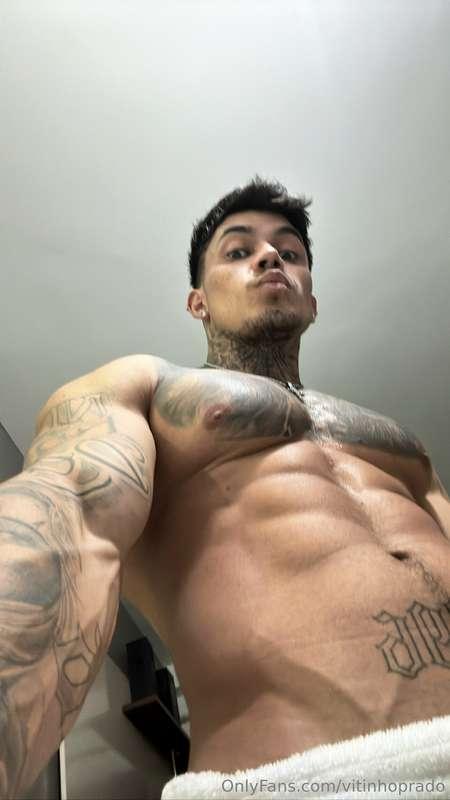 Hi