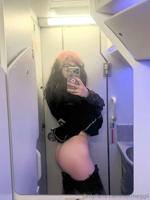 Airplane BUNS :3