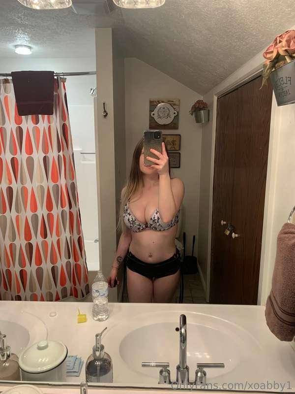 xoabby1 image #0