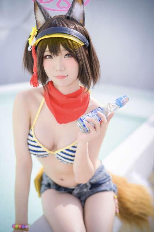 Blue Archive - Izuna (Swimsuit)