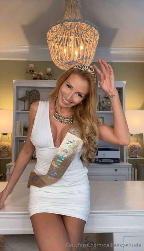 🎥: 🎂🥂 Birthday Cum Show Queen 🎂🥂Check the video in your DMs ..