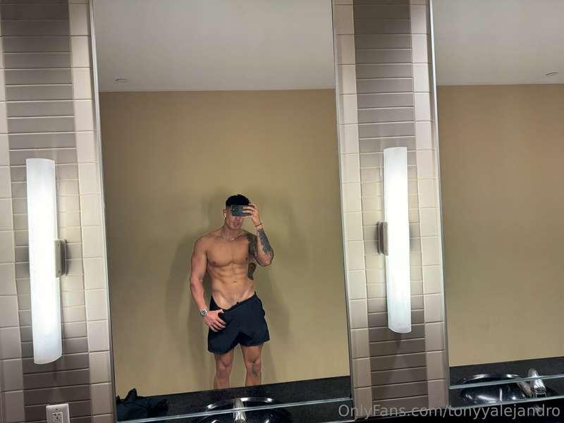 Bathroom quickie after the pump? 