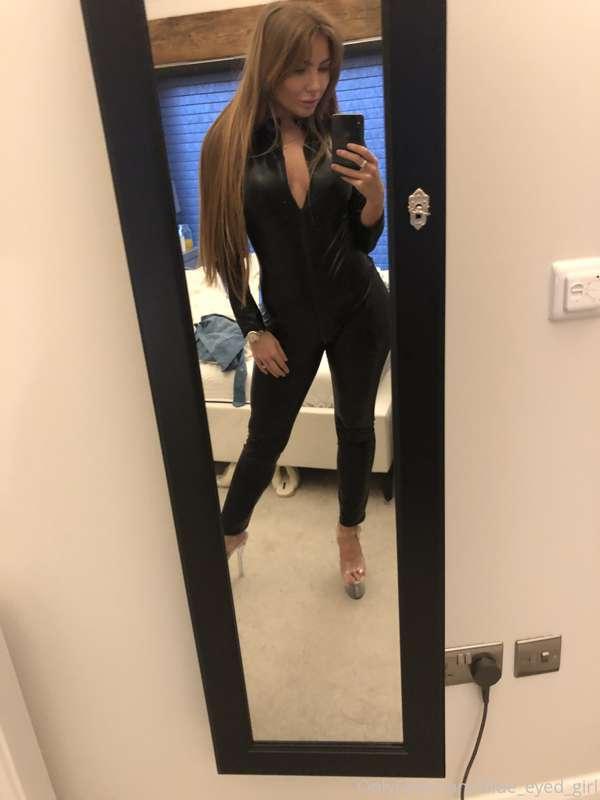 Today’s outfit 😘