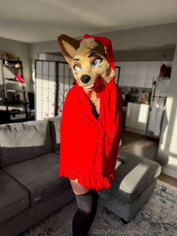 Having way too much fun with this outfit ~