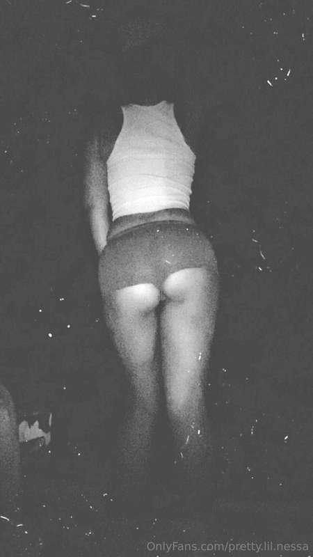 **no caption needed** 💋🍑🥵
