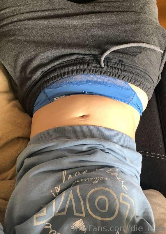 Irgendwie muss man ja gesund werden, also Kuschelsachen an u..