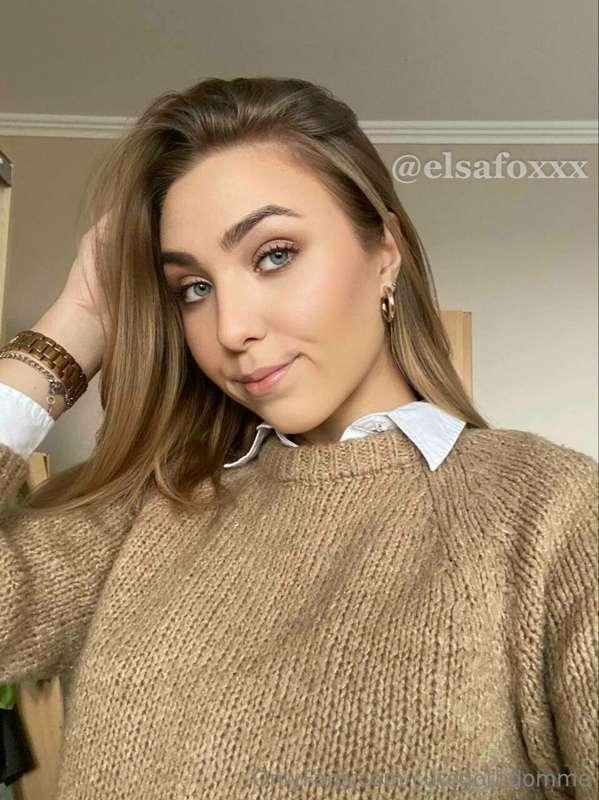 ## 𝗜'𝗠 𝗡𝗢𝗧 𝗔𝗦 𝗜𝗡𝗡𝗢𝗖𝗘𝗡𝗧 𝗔𝗦 𝗜 𝗟𝗢𝗢𝗞 😈 
# 🦊 @elsafoxxx  🦊

𝘾𝙐𝙎𝙏𝙊..