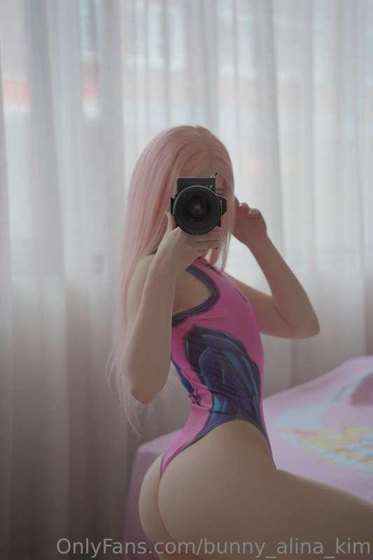 i love teasing u, but making u cum is better 😍