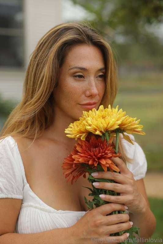 Would you buy me flowers? 
