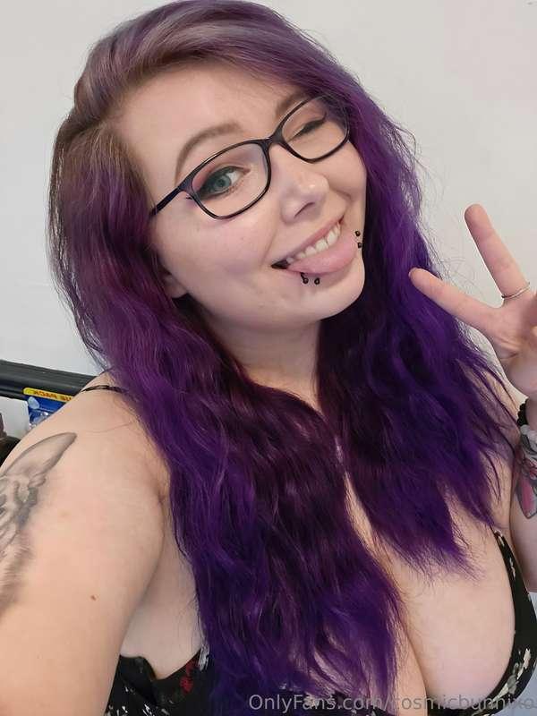 Is this smile distracting you? Good. 😉