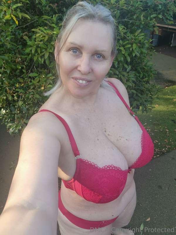 If only people knew the type of lingerie I wore under my clo..