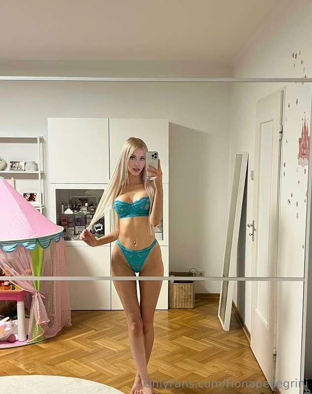 Who wants to be my boyfriend? :)