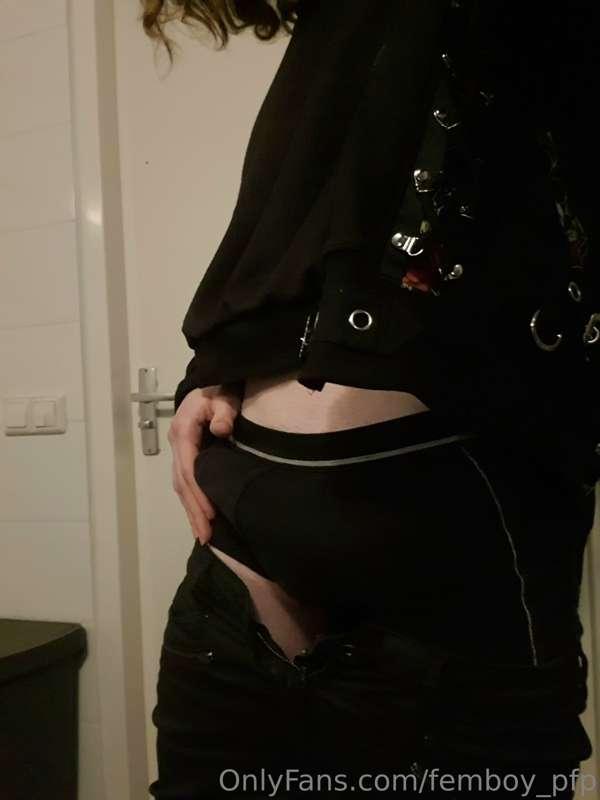 femboy_pfp image #2