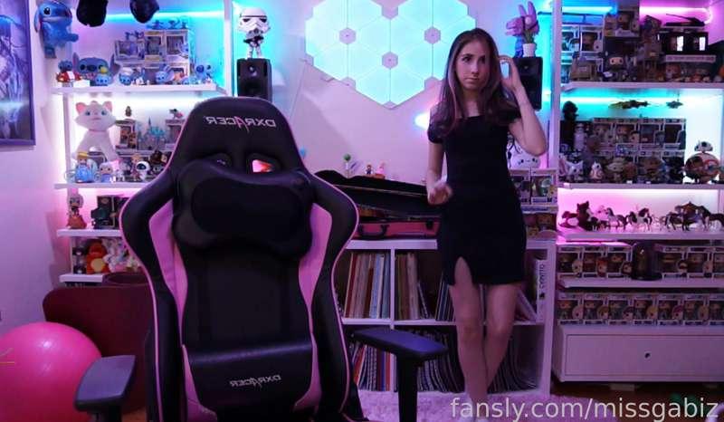 missgabiz image #2