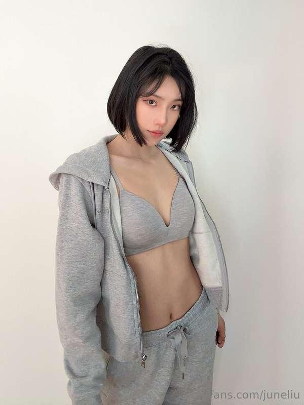 juneliu image #1