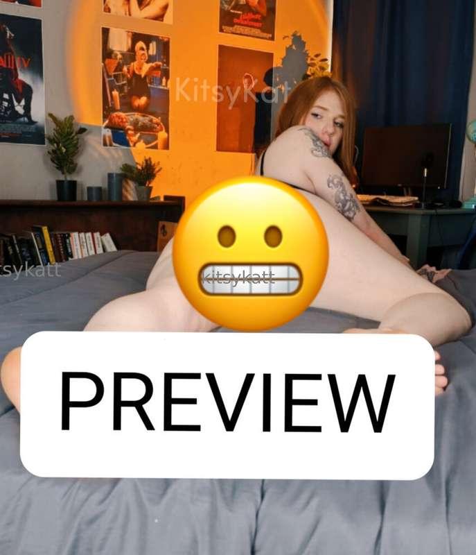 Feet pic bundle. Perfect for my footsie lovers that wants to..