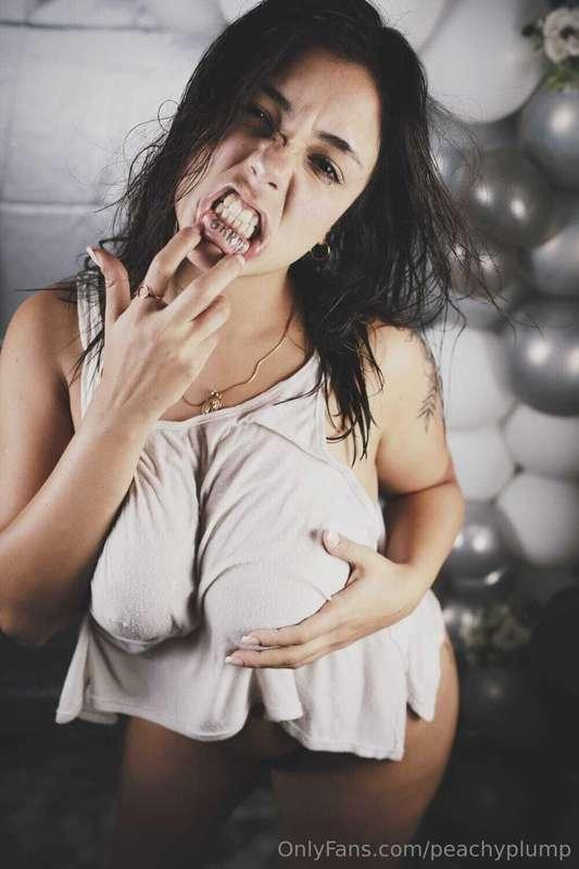 Some hot edits for you guys <3
Swipe ------->