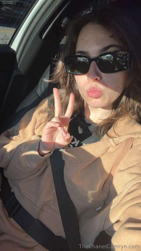 I hope you're having an amazing fucking day😁
