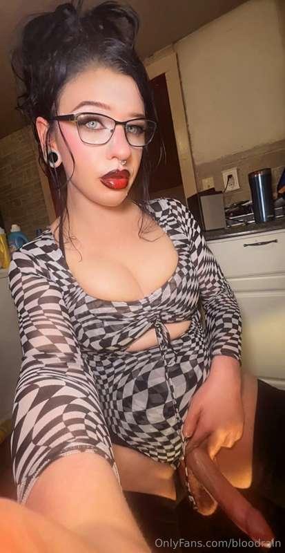 I think checker print makes my cock look soo lovely 🥰😈Fun fa..