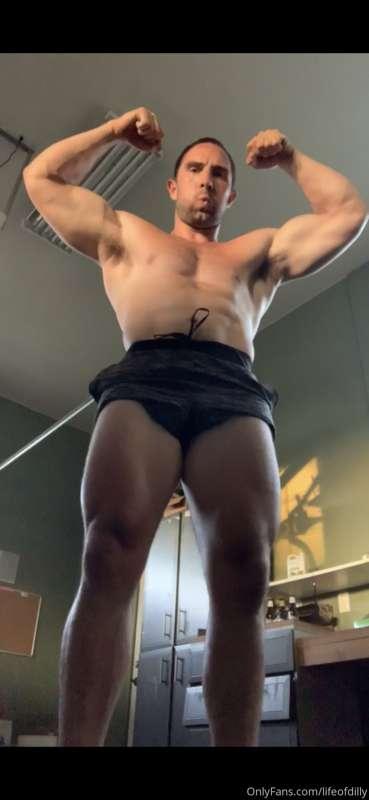 Hope you guys had an amazing Monday and started your week of..
