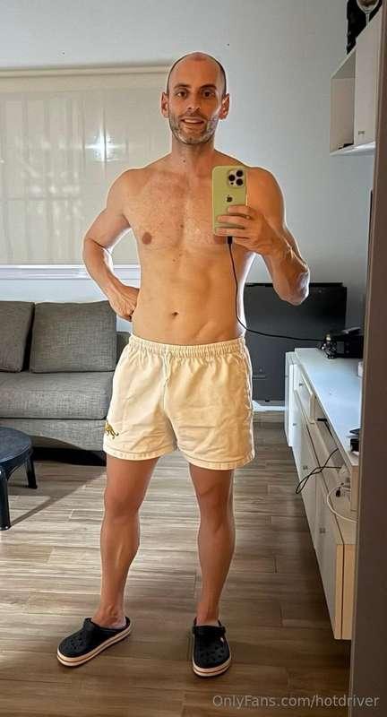 Fitness model || Alpha Male180 cm Tall / Size 10 US 🦶🏻🇦🇷 @ca..