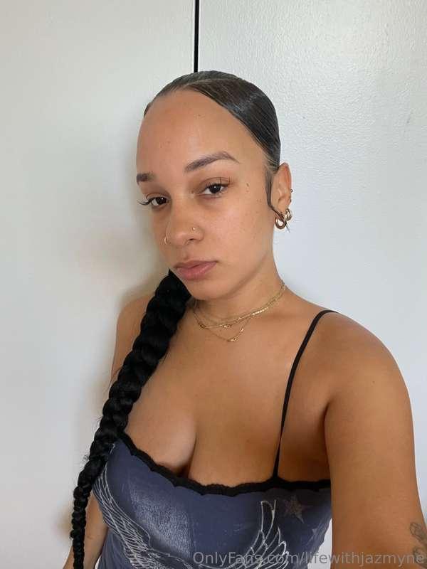 Fresh face today! 🧖🏽‍♀️ I did an exfoliating face mask last ..