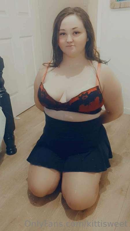 Pov : you're taking the pic 😏