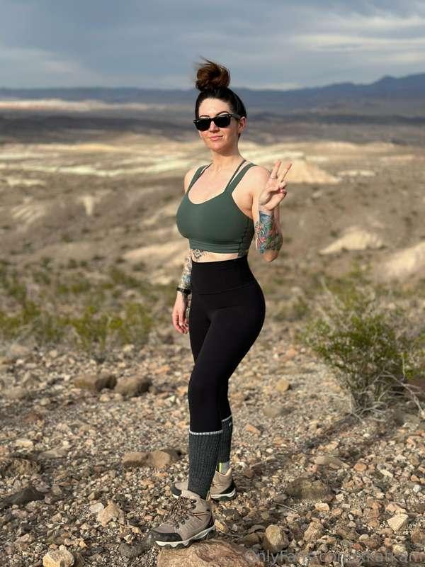 Do you like the outdoors/hiking? 😊