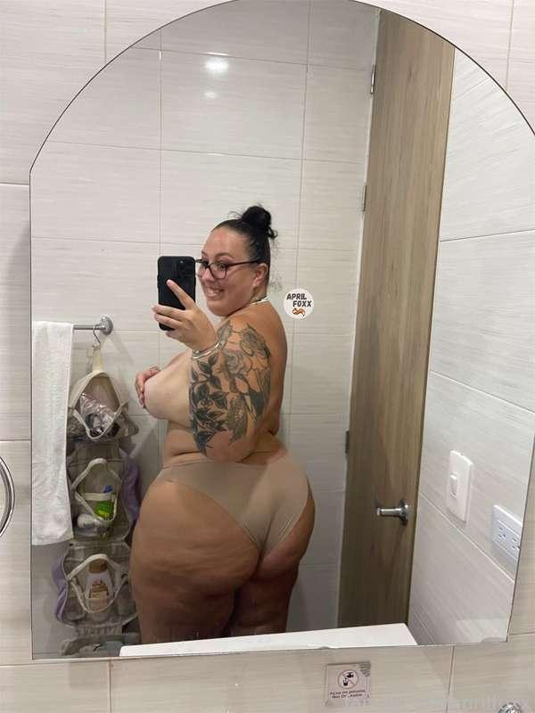 can i send you nudes from the bathroom? ;)

#custom #squirt #sexy #pussy #dildo #bigass #outdoor #fetish #blowjobs 