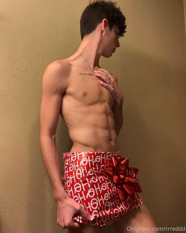 Comment what ur fav kind of boxers are so I can take some pi..