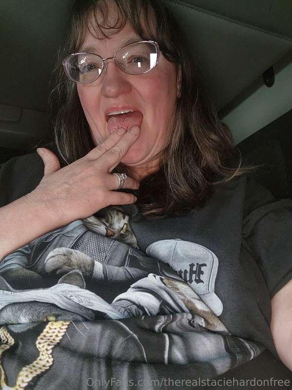 7 naughty pics from this morning in Amarillo. Had a long nig..