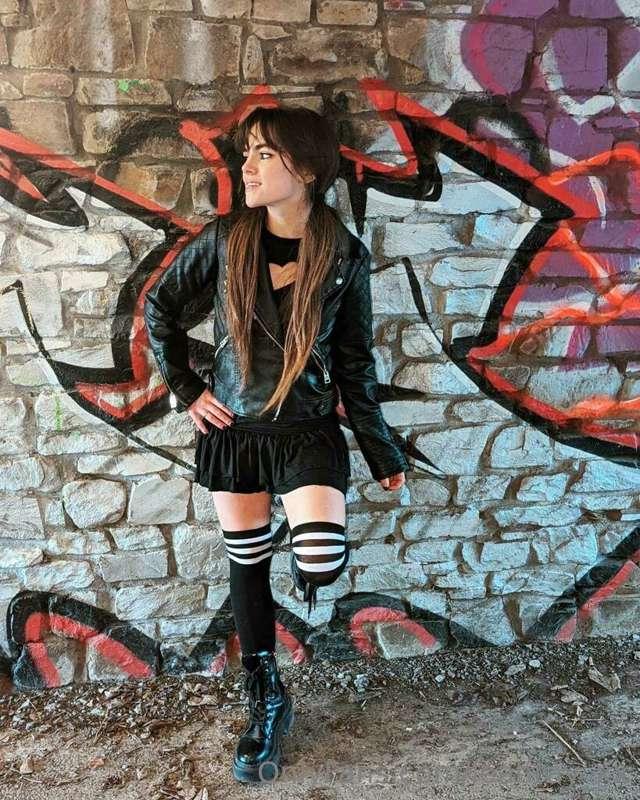 🖤