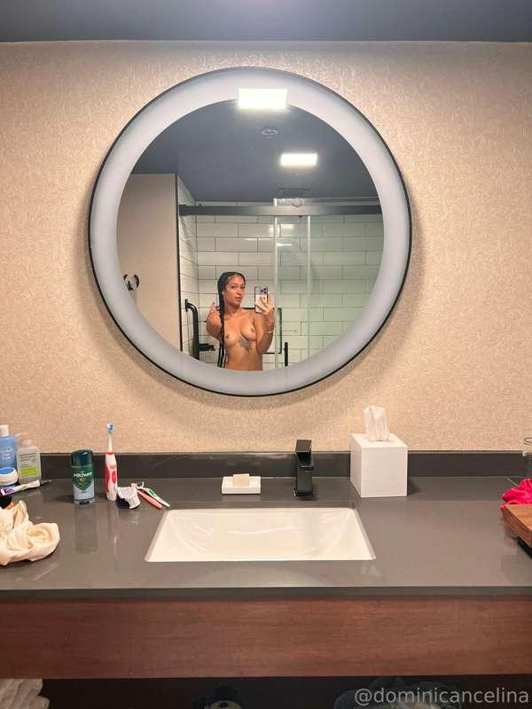 Good morning daddyy😘 im back from vacation 🤭! Send me some p..