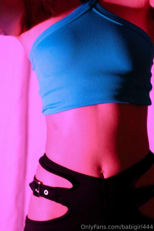 GOING LIVE TONIGHT WILL YOU JOIN ME👅👅