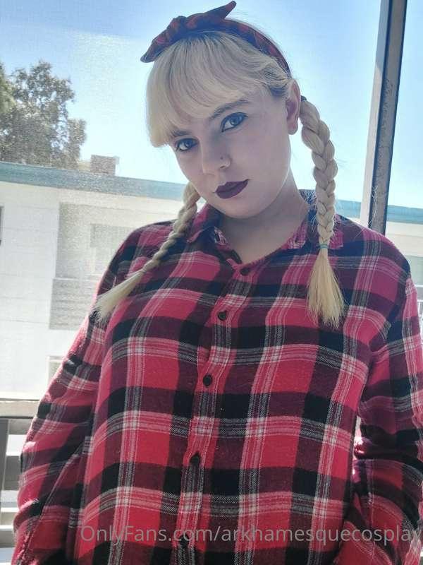 I'm going to the state fair today so ofc I had to match that..