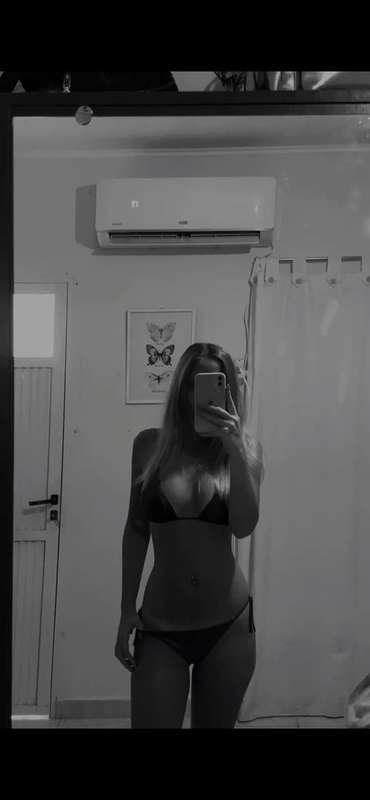 Hi 👋🏼 do you want to see my new content?🥰