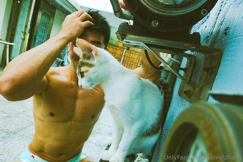 danielzhang image #3