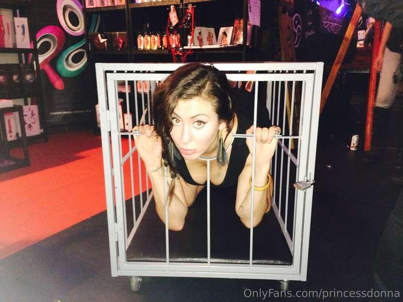 Here I am, trying out how it is to be a submissive. I don't ..