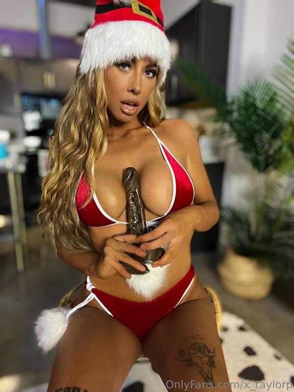 Should I send out this tape?🎅🎄