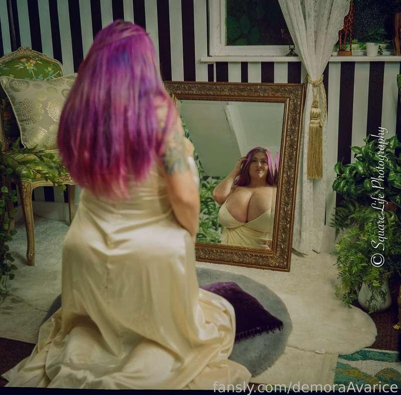 demoraavarice image #12