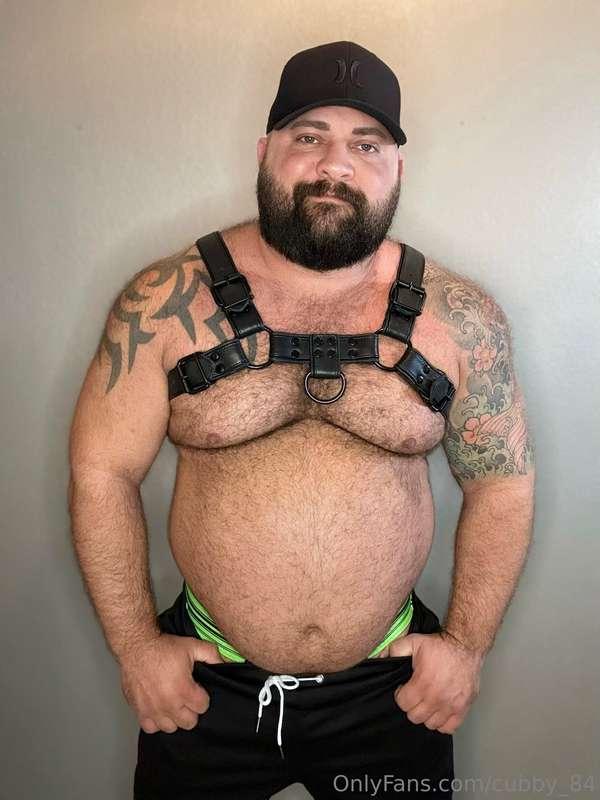 I had to take new pics for upcoming Gogo dancing here in Pho..